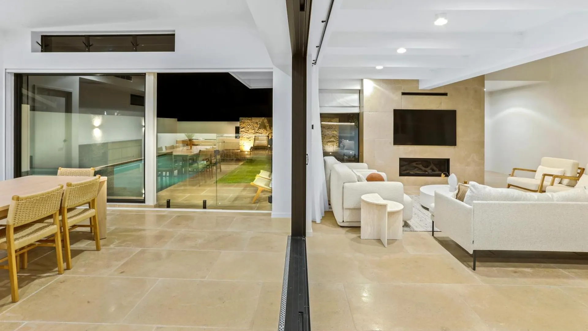 Raven6, Noosa Sound Villa Australia